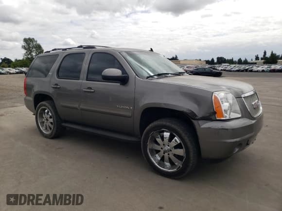 ✅ 2008 GMC Yukon SLT 4SB • VIN: 1GKFK13038J111402 • Лот: 67264015. Опубликован ранее на Copart с пробегом 153 888 миль. Бесплатный доступ к архиву аукционных продаж из США и подробный отчёт об истории автомобиля на DreamBid. Изображение 4.