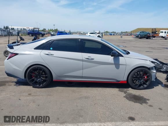 ✅ 2022 Hyundai Elantra • VIN: KMHLW4AK9NU008435 • Лот: 42156752. Опубликован ранее на IAAI с пробегом 19 358 миль. Бесплатный доступ к архиву аукционных продаж из США и подробный отчёт об истории автомобиля на DreamBid. Изображение 14.