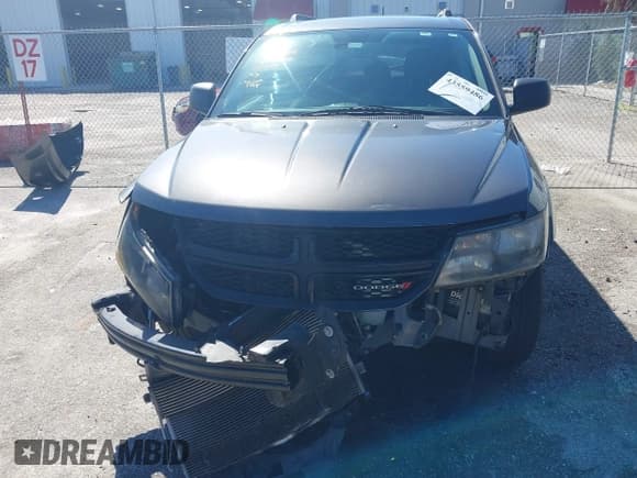 ✅ 2017 Dodge Journey SE • VIN: 3C4PDCAB2HT675741 • Lot: 43559486. Wystawiony na IAAI z przebiegiem 138 255 mil. Bezpłatny archiwum sprzedaży aukcyjnych z USA i szczegółowy raport historii pojazdu na DreamBid. Zdjęcie 6.