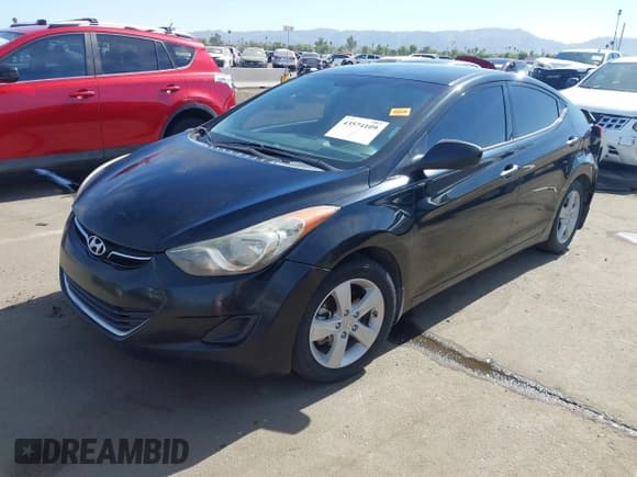 ✅ 2013 Hyundai Elantra GLS • VIN: KMHDH4AE4DU765489 • Lot: 43574109. Wystawiony na IAAI z przebiegiem 244 675 mil. Bezpłatny archiwum sprzedaży aukcyjnych z USA i szczegółowy raport historii pojazdu na DreamBid. Zdjęcie 2.