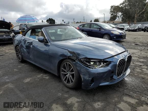 ✅ 2023 BMW 4 Series 430i • VIN: WBA23AT09PCM39690 • Lot: 43609655. Listed on Copart with 11,224 mi. Free auction sales archive from the USA and detailed vehicle history report at DreamBid. Image 4.