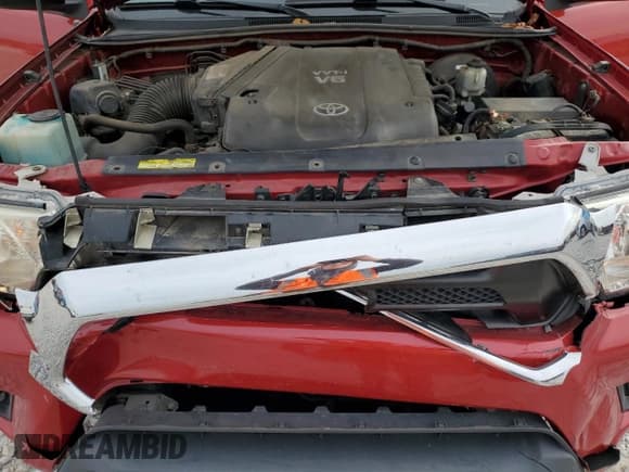 ✅ 2013 Toyota Tacoma • VIN: 3TMLU4ENXDM107654 • Lot: 86647405. Wystawiony na Copart z przebiegiem 297 923 mil. Bezpłatny archiwum sprzedaży aukcyjnych z USA i szczegółowy raport historii pojazdu na DreamBid. Zdjęcie 11.