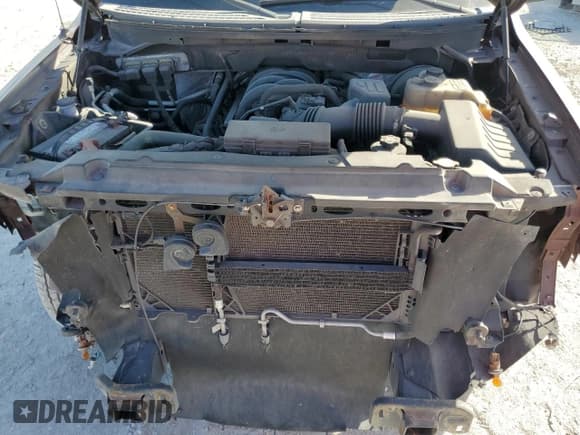 ✅ 2009 Ford F-150 STX • VIN: 1FTRX12809FA27334 • Lot: 90786465. Listed on Copart with 170,329 mi. Free auction sales archive from the USA and detailed vehicle history report at DreamBid. Image 11.