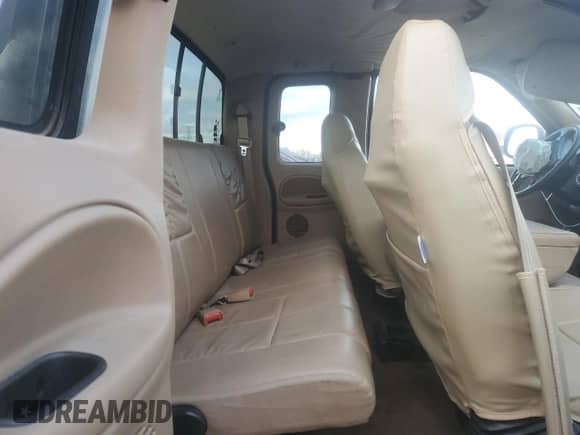 1998 Dodge 1500 с VIN 3B7HC13Z6WG241172, выставлен на аукционе Copart как лот 82784324 с пробегом Не указан миль и Списание • Salvage title. История ставок и продаж доступна на DreamBid. Изображение 10.