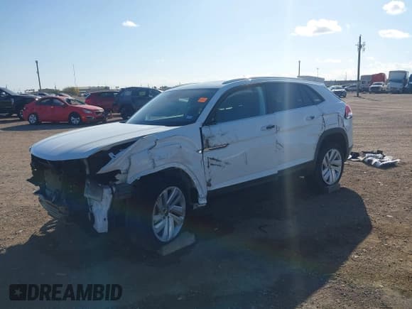 ✅ 2023 Volkswagen Atlas SE • VIN: 1V2JE2CA1PC212645 • Lot: 41145222. Wystawiony na IAAI z przebiegiem 31 541 mil. Bezpłatny archiwum sprzedaży aukcyjnych z USA i szczegółowy raport historii pojazdu na DreamBid. Zdjęcie 21.