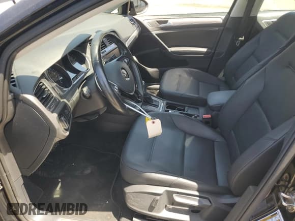 ✅ 2016 Volkswagen Golf SEL Premium • VIN: WVWPP7AU9GW917160 • Lot: 60675015. Wystawiony na Copart z przebiegiem 58 559 mil. Bezpłatny archiwum sprzedaży aukcyjnych z USA i szczegółowy raport historii pojazdu na DreamBid. Zdjęcie 7.