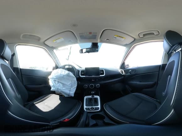 ✅ 2023 Hyundai Venue SEL • VIN: KMHRC8A39PU270560 • Lot: 43009813. Listed on IAAI with 45,864 mi. Free auction sales archive from the USA and detailed vehicle history report at DreamBid. Image 19.