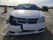 ✅ 2013 Dodge Avenger SE • VIN: 1C3CDZAB8DN553773 • Lot: 45202795. Wystawiony na Copart z przebiegiem 80 343 mil. Bezpłatny archiwum sprzedaży aukcyjnych z USA i szczegółowy raport historii pojazdu na DreamBid. Zdjęcie 5.