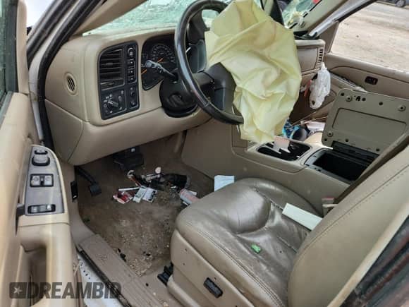 2006 Chevrolet Silverado 1500 LT2 с VIN 1GCEK19T76Z124967, выставлен на аукционе Copart как лот 63733435 с пробегом Не указан миль и Списание • Salvage title. История ставок и продаж доступна на DreamBid. Изображение 8.