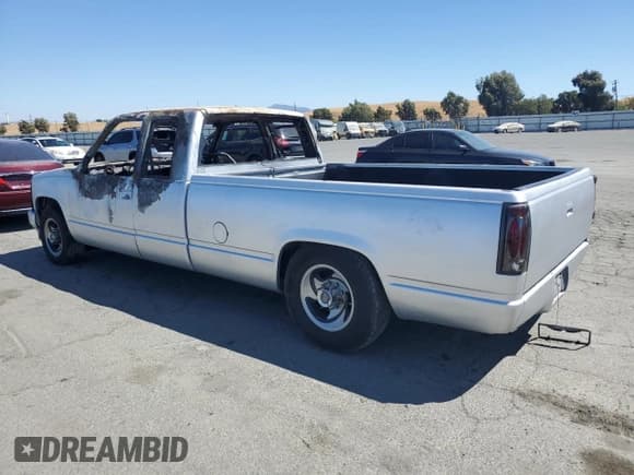 ✅ 1993 GMC Sierra 1500 • VIN: 1GTGC39N9PE540336 • Lot: 69100205. Wystawiony na Copart z przebiegiem Nie podano. Bezpłatny archiwum sprzedaży aukcyjnych z USA i szczegółowy raport historii pojazdu na DreamBid. Zdjęcie 2.