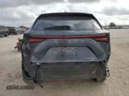 ✅ 2024 Lexus NX 350 Luxury • VIN: 2T2HGCEZ0RC040679 • Lot: 87432935. Wystawiony na Copart z przebiegiem 16 913 mil. Bezpłatny archiwum sprzedaży aukcyjnych z USA i szczegółowy raport historii pojazdu na DreamBid. Zdjęcie 6.