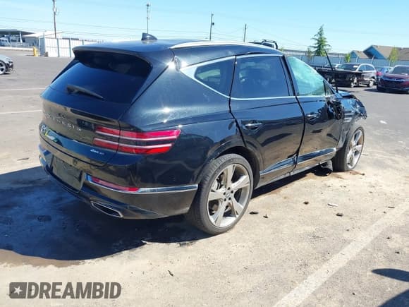 ✅ 2024 Genesis GV80 • VIN: KMUHCESC1RU178498 • Lot: 42052956. Listed on IAAI with 16,516 mi. Free auction sales archive from the USA and detailed vehicle history report at DreamBid. Image 4.