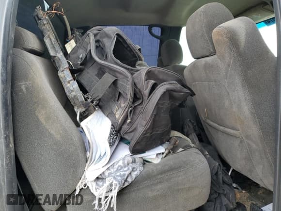 ✅ 2006 Chevrolet Silverado 2500HD LT1 • VIN: 1GCHK23D06F224317 • Lot: 84735874. Wystawiony na Copart z przebiegiem 200 346 mil. Bezpłatny archiwum sprzedaży aukcyjnych z USA i szczegółowy raport historii pojazdu na DreamBid. Zdjęcie 10.