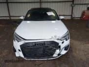 ✅ 2022 Audi A3 Premium Plus • VIN: WAUBUDGY9NA024294 • Lot: 43574340. Wystawiony na IAAI z przebiegiem 47 500 mil. Bezpłatny archiwum sprzedaży aukcyjnych z USA i szczegółowy raport historii pojazdu na DreamBid. Zdjęcie 12.