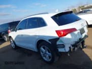 ✅ 2024 Audi Q5 S line Premium Plus • VIN: WA1E2AFY0R2070483 • Lot: 41450908. Wystawiony na IAAI z przebiegiem 12 881 mil. Bezpłatny archiwum sprzedaży aukcyjnych z USA i szczegółowy raport historii pojazdu na DreamBid. Zdjęcie 15.