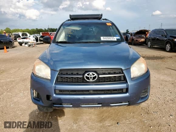 ✅ 2010 Toyota RAV4 • VIN: 2T3ZF4DV8AW045168 • Лот: 84208235. Опубликован ранее на Copart с пробегом 158 776 миль. Бесплатный доступ к архиву аукционных продаж из США и подробный отчёт об истории автомобиля на DreamBid. Изображение 5.