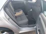 ✅ 2011 Chevrolet Malibu 1LS • VIN: 1G1ZB5E12BF103655 • Lot: 42890679. Wystawiony na IAAI z przebiegiem 95 073 mil. Bezpłatny archiwum sprzedaży aukcyjnych z USA i szczegółowy raport historii pojazdu na DreamBid. Zdjęcie 8.