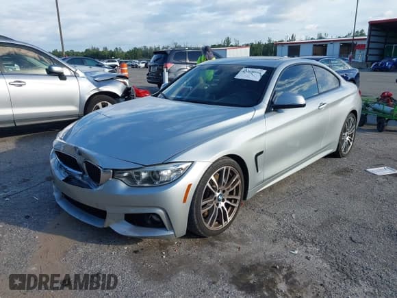 ✅ 2016 BMW 4 Series 428i • VIN: WBA3N7C5XGK228386 • Лот: 43576076. Опубликован ранее на IAAI с пробегом 118 533 миль. Бесплатный доступ к архиву аукционных продаж из США и подробный отчёт об истории автомобиля на DreamBid. Изображение 2.