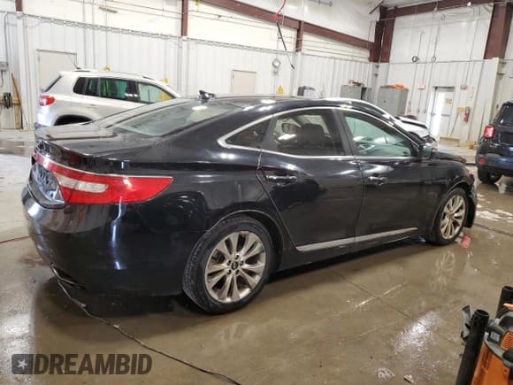 ✅ 2012 Hyundai Azera • VIN: KMHFG4JG2CA126668 • Лот: 55026135. Опубликован ранее на Copart с пробегом 135 794 миль. Бесплатный доступ к архиву аукционных продаж из США и подробный отчёт об истории автомобиля на DreamBid. Изображение 3.