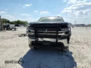 ✅ 2020 Chevrolet Silverado 1500 LT • VIN: 1GCRWCED0LZ356368 • Lot: 74044584. Wystawiony na Copart z przebiegiem 128 794 mil. Bezpłatny archiwum sprzedaży aukcyjnych z USA i szczegółowy raport historii pojazdu na DreamBid. Zdjęcie 10.