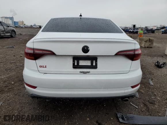 ✅ 2019 Volkswagen Jetta S • VIN: 3VW5T7BU1KM232657 • Lot: 52205425. Listed on Copart with 30,862 mi. Free auction sales archive from the USA and detailed vehicle history report at DreamBid. Image 6.