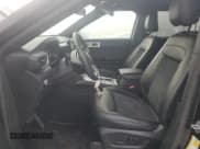 ✅ 2022 Ford Explorer ST-Line • VIN: 1FMSK7KH3NGC30740 • Lot: 54407905. Wystawiony na Copart z przebiegiem 46 569 mil. Bezpłatny archiwum sprzedaży aukcyjnych z USA i szczegółowy raport historii pojazdu na DreamBid. Zdjęcie 7.