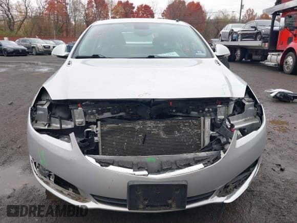 ✅ 2017 Buick Regal Sport Touring • VIN: 2G4GL5EX7H9195360 • Лот: 43644970. Опубликован ранее на IAAI с пробегом 64 408 миль. Бесплатный доступ к архиву аукционных продаж из США и подробный отчёт об истории автомобиля на DreamBid. Изображение 13.