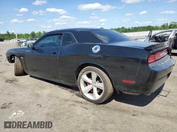 ✅ 2012 Dodge Challenger SRT-8 392 • VIN: 2C3CDYCJ0CH208498 • Lot: 55696214. Wystawiony na Copart z przebiegiem 110 987 mil. Bezpłatny archiwum sprzedaży aukcyjnych z USA i szczegółowy raport historii pojazdu na DreamBid. Zdjęcie 2.