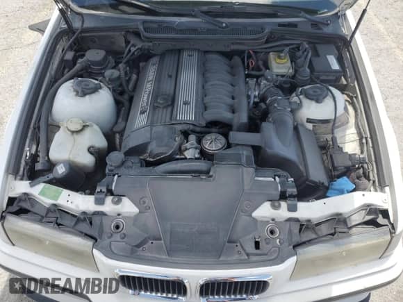 1997 BMW 3 Series M3s z VIN WBSCD9326VEE06423, wystawiony jako Copart lot #54953975 z przebiegiem 193 185 mil mil oraz Szkoda całkowita • Salvage title. Historia ofert i sprzedaży dostępna na DreamBid. Obrazek 11.