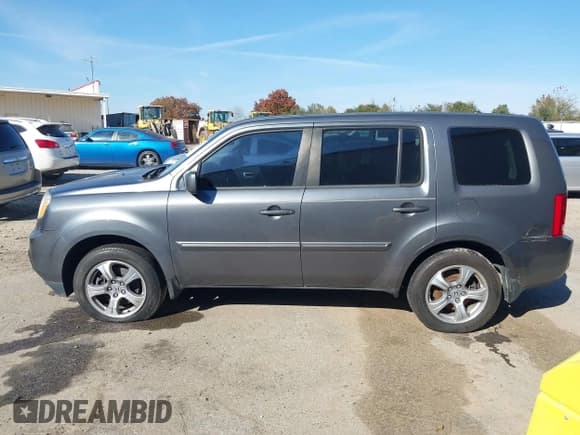 ✅ 2013 Honda Pilot EX-L • VIN: 5FNYF3H59DB020645 • Лот: 43727816. Опубликован ранее на IAAI с пробегом 199 313 миль. Бесплатный доступ к архиву аукционных продаж из США и подробный отчёт об истории автомобиля на DreamBid. Изображение 14.