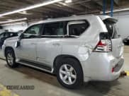✅ 2011 Lexus GX 460 Premium • VIN: JTJJM7FX3B5033745 • Лот: 80699965. Опубликован ранее на Copart с пробегом 214 891 миль. Бесплатный доступ к архиву аукционных продаж из США и подробный отчёт об истории автомобиля на DreamBid. Изображение 2.