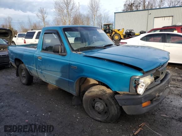 ✅ 1995 Mazda B-Series • VIN: 4F4CR12AXSTM24907 • Lot: 50327965. Listed on Copart with 207,768 mi. Free auction sales archive from the USA and detailed vehicle history report at DreamBid. Image 4.