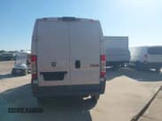 ✅ 2014 Ram ProMaster Cargo • VIN: 3C6TRVDGXEE104492 • Lot: 43388054. Wystawiony na IAAI z przebiegiem 220 282 mil. Bezpłatny archiwum sprzedaży aukcyjnych z USA i szczegółowy raport historii pojazdu na DreamBid. Zdjęcie 17.