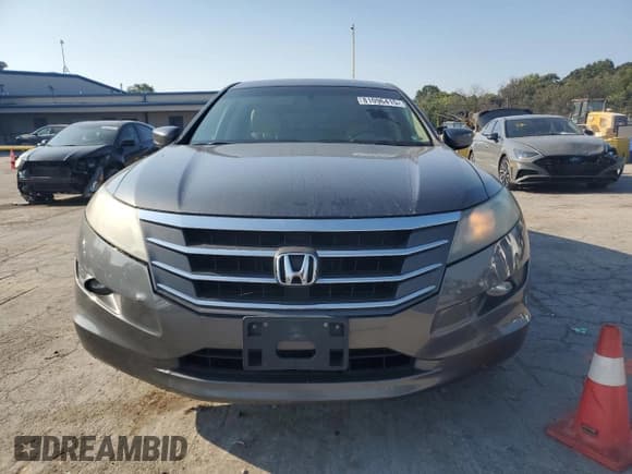 ✅ 2011 Honda Crosstour EX-L • VIN: 5J6TF2H59BL005961 • Lot: 81096415. Wystawiony na Copart z przebiegiem 197 043 mil. Bezpłatny archiwum sprzedaży aukcyjnych z USA i szczegółowy raport historii pojazdu na DreamBid. Zdjęcie 5.