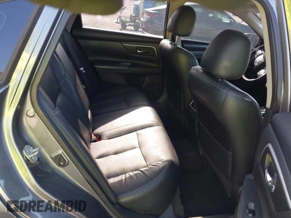 ✅ 2017 Nissan Altima SL • VIN: 1N4AL3AP7HC224844 • Lot: 42922722. Listed on IAAI with 163,041 mi. Free auction sales archive from the USA and detailed vehicle history report at DreamBid. Image 8.