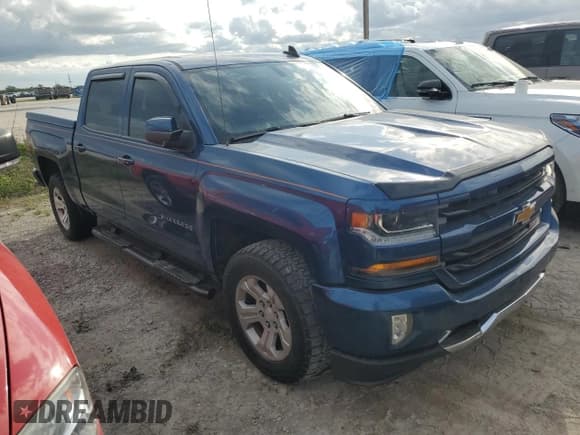✅ 2017 Chevrolet Silverado 1500 LT • VIN: 3GCUKREC3HG107523 • Лот: 75478144. Опубликован ранее на Copart с пробегом Не указан. Бесплатный доступ к архиву аукционных продаж из США и подробный отчёт об истории автомобиля на DreamBid. Изображение 4.
