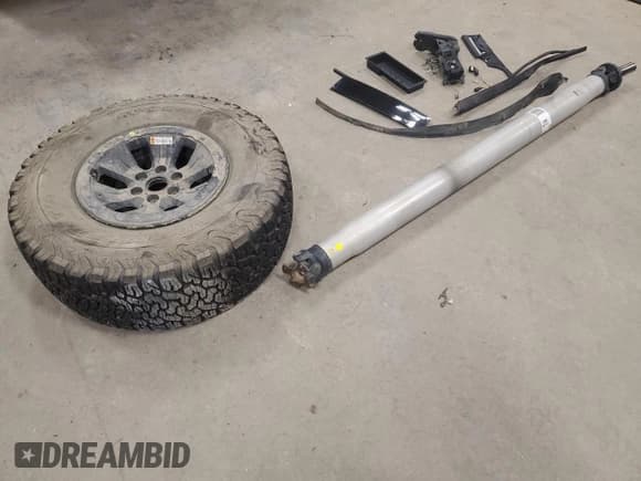 ✅ 2018 Ford F-150 Raptor • VIN: 1FTFW1RG9JFC53167 • Lot: 52151255. Listed on Copart with 92,614 mi. Free auction sales archive from the USA and detailed vehicle history report at DreamBid. Image 14.