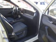 ✅ 2025 Volkswagen Tiguan SE R-Line Black • VIN: 3VVGR7RM3SM055630 • Lot: 43519408. Wystawiony na IAAI z przebiegiem 1 602 mil. Bezpłatny archiwum sprzedaży aukcyjnych z USA i szczegółowy raport historii pojazdu na DreamBid. Zdjęcie 5.