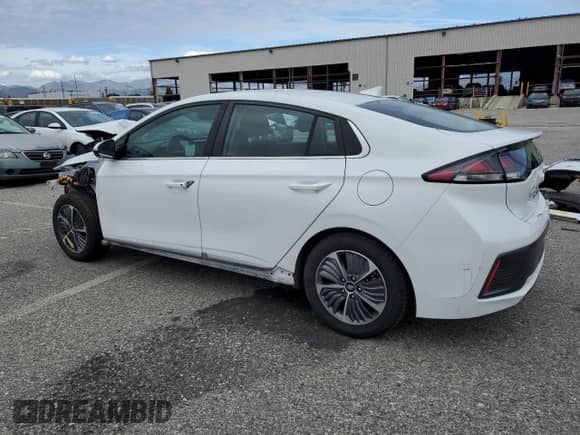 ✅ 2020 Hyundai Ioniq SEL • VIN: KMHC75LD0LU204682 • Лот: 44124194. Размещён на Copart с пробегом 75 889 миль миль. Получите бесплатный доступ к архиву аукционных продаж из США и посмотрите подробный отчёт об истории автомобиля на DreamBid. Изображение 2.