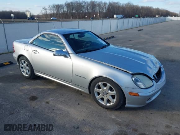 ✅ 2001 Mercedes-Benz SLK 230 Kompressor • VIN: WDBKK49F71F187400 • Lot: 41234092. Listed on IAAI with 168,219 mi. Free auction sales archive from the USA and detailed vehicle history report at DreamBid. Image 1.
