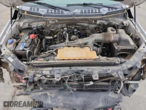 ✅ 2016 Ford F-150 XL • VIN: 1FTEX1EPXGFA37576 • Lot: 91072895. Listed on Copart with 241,446 mi. Free auction sales archive from the USA and detailed vehicle history report at DreamBid. Image 11.