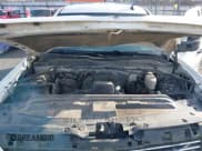 ✅ 2015 Chevrolet Silverado 2500HD LT • VIN: 1GC1KVEGXFF161303 • Lot: 41533039. Wystawiony na IAAI z przebiegiem 249 505 mil. Bezpłatny archiwum sprzedaży aukcyjnych z USA i szczegółowy raport historii pojazdu na DreamBid. Zdjęcie 10.