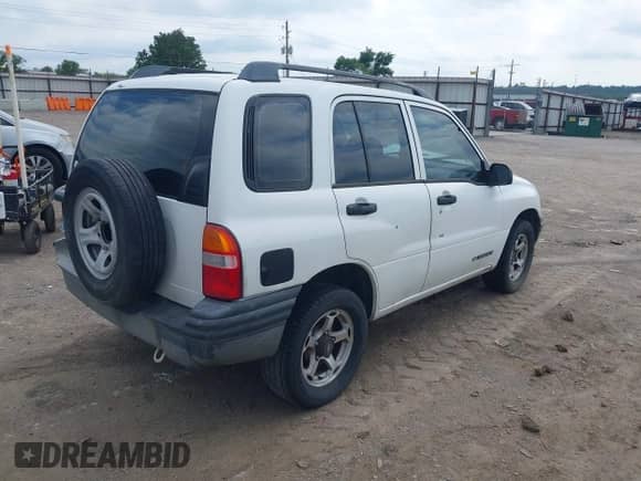 1999 Chevrolet Tracker с VIN 2CNBE13C6X6925210, выставлен на аукционе IAAI как лот 42395915 с пробегом 156 201 миль миль и . История ставок и продаж доступна на DreamBid. Изображение 4.