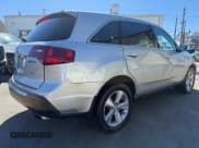✅ 2013 Acura MDX • VIN: 2HNYD2H2XDH512093 • Lot: 86676625. Wystawiony na Copart z przebiegiem 235 908 mil. Bezpłatny archiwum sprzedaży aukcyjnych z USA i szczegółowy raport historii pojazdu na DreamBid. Zdjęcie 4.