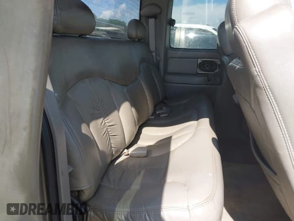 ✅ 1999 GMC Sierra 1500 SLE • VIN: 2GTEK19T7X1507995 • Лот: 42720307. Опубликован ранее на IAAI с пробегом 292 038 миль. Бесплатный доступ к архиву аукционных продаж из США и подробный отчёт об истории автомобиля на DreamBid. Изображение 8.