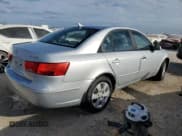 ✅ 2010 Hyundai Sonata GLS • VIN: 5NPET4AC8AH615008 • Лот: 75466084. Опубликован ранее на Copart с пробегом 73 282 миль. Бесплатный доступ к архиву аукционных продаж из США и подробный отчёт об истории автомобиля на DreamBid. Изображение 3.