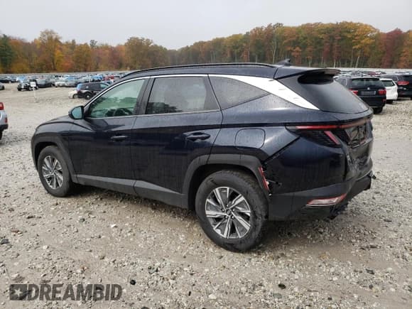 ✅ 2022 Hyundai Tucson Blue • VIN: KM8JBCA10NU021076 • Lot: 72415754. Wystawiony na Copart z przebiegiem 69 566 mil. Bezpłatny archiwum sprzedaży aukcyjnych z USA i szczegółowy raport historii pojazdu na DreamBid. Zdjęcie 2.