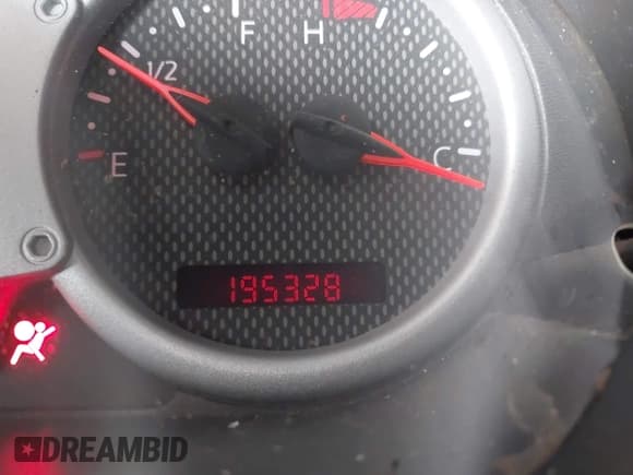 ✅ 2004 Pontiac Aztek • VIN: 3G7DA03EX4S534402 • Лот: 41881931. Опубликован ранее на IAAI с пробегом 195 328 миль. Бесплатный доступ к архиву аукционных продаж из США и подробный отчёт об истории автомобиля на DreamBid. Изображение 7.