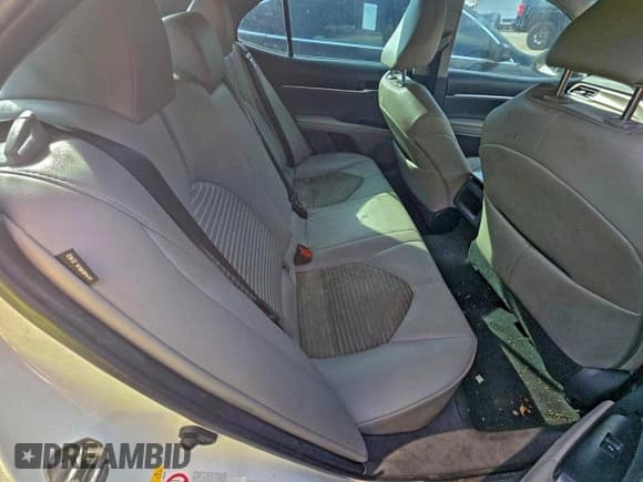 ✅ 2018 Toyota Camry SE • VIN: 4T1B11HK6JU129190 • Lot: 95320325. Listed on Copart with 125,193 mi. Free auction sales archive from the USA and detailed vehicle history report at DreamBid. Image 6.