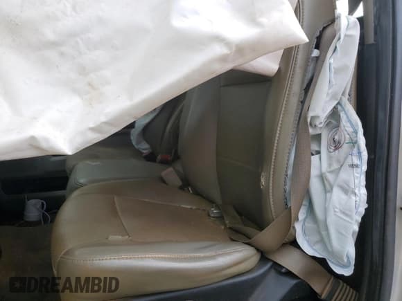 ✅ 2019 Ford F-350 XL • VIN: 1FTRF3DT8KEG41088 • Lot: 44333865. Listed on Copart with 65,269 mi. Free auction sales archive from the USA and detailed vehicle history report at DreamBid. Image 11.